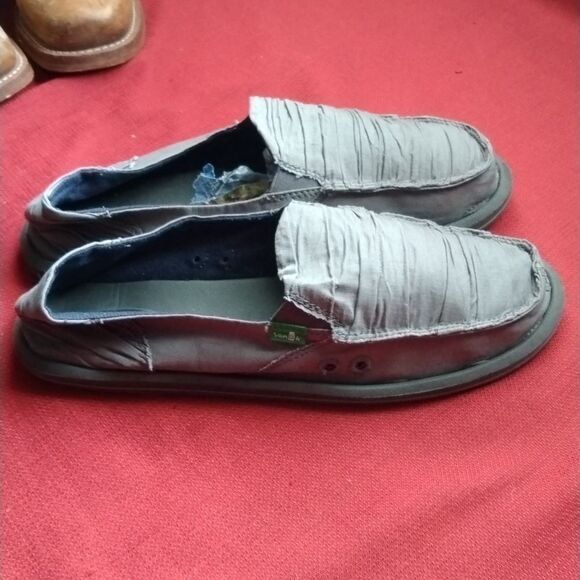 SANUK FLATS - Picture 2 of 5